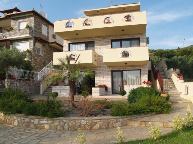 Villa, Apartments in Neos Marmaras, Sithonia, Halikidiki , Greece